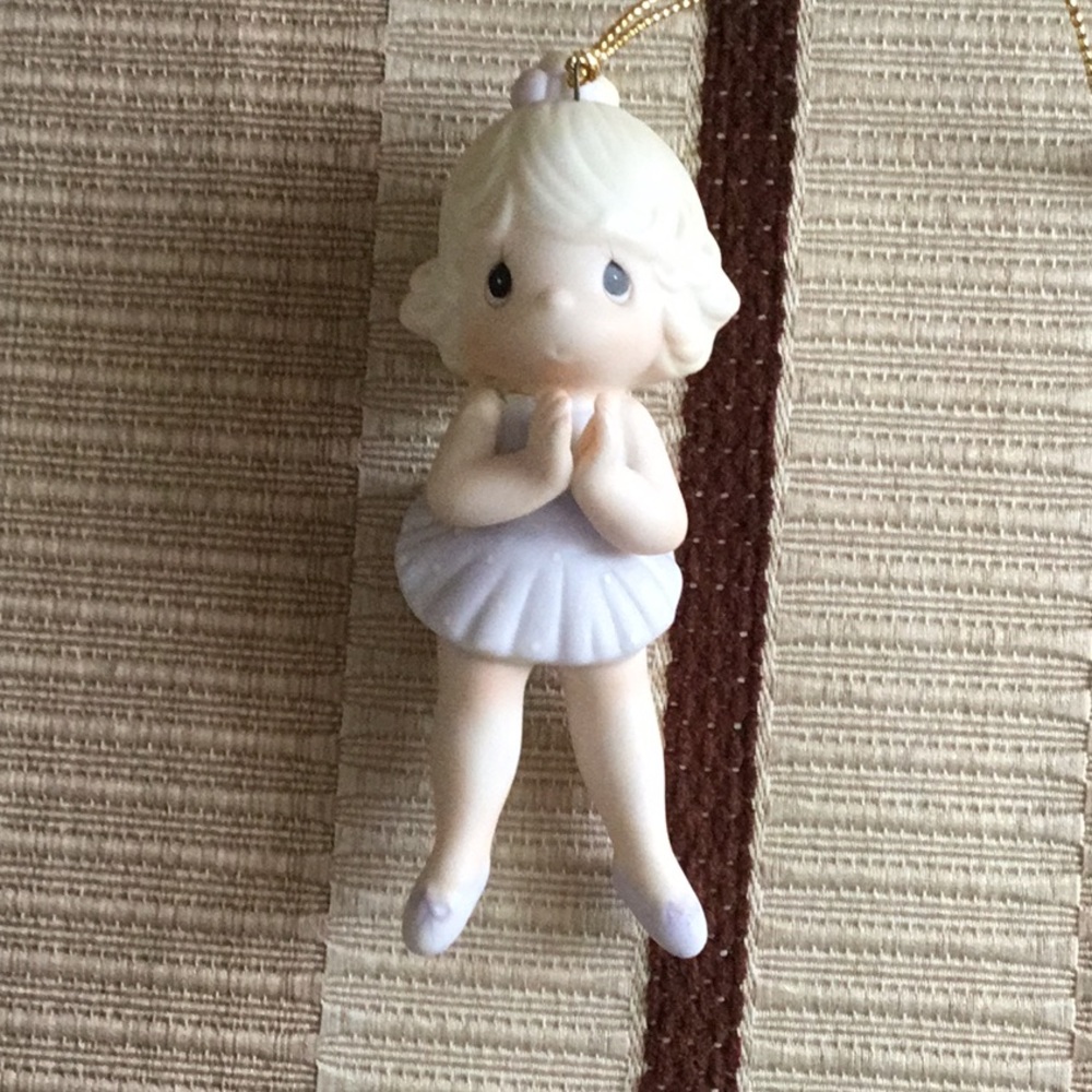 1986 Precious Moments Ballerina